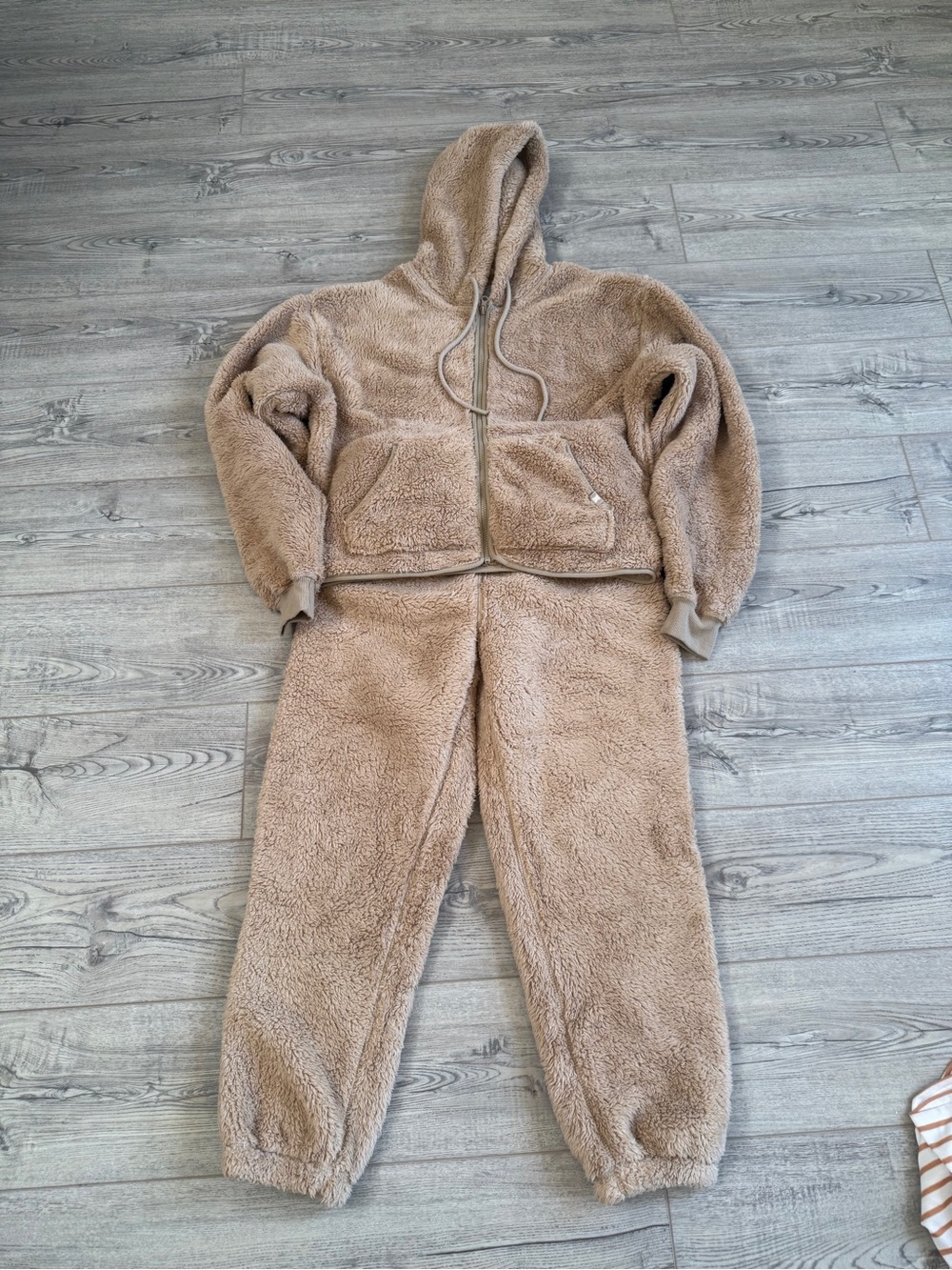Savage X Fenty Plush Zip Up Jacket and Joggers Size S